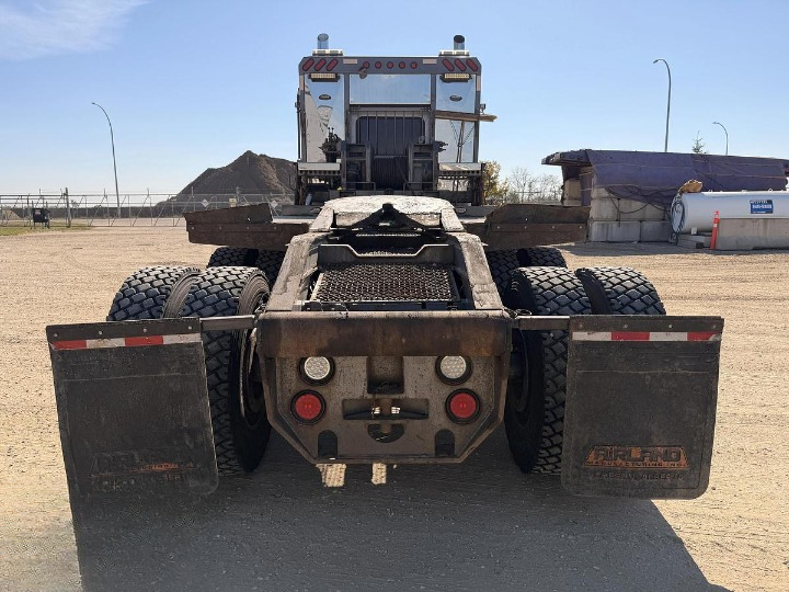2022 Peterbilt 367 Winch Truck for sale